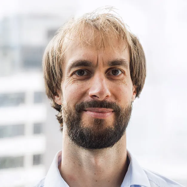 Dr. Tim Menzen Chief Technology Officer